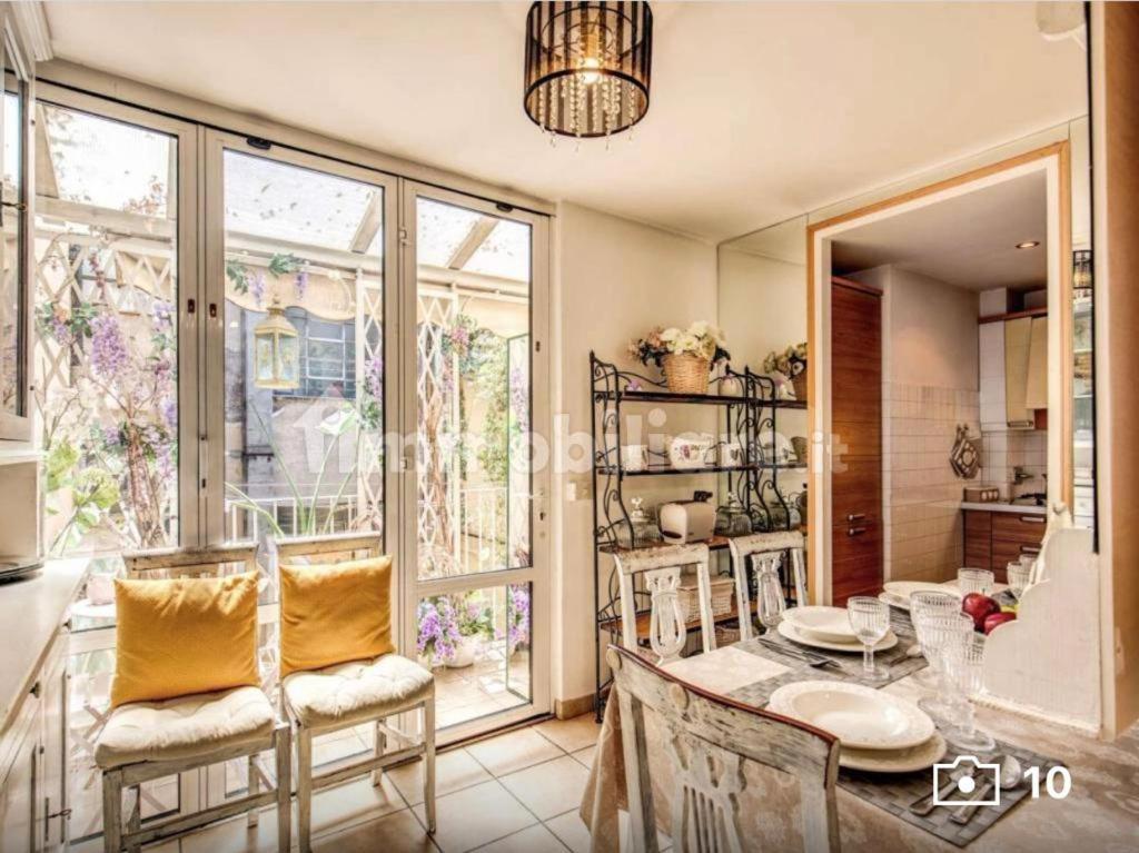 The Right Place 4U Domus Savelli Boutique Apartment Rome Bagian luar foto